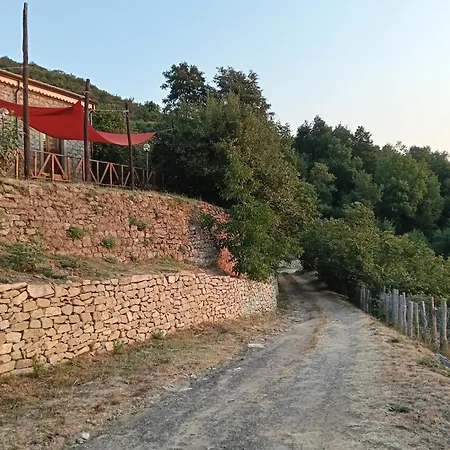 بيت خشبي Il Capitano San Piero Patti