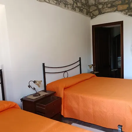 Il Capitano بيت خشبي San Piero Patti